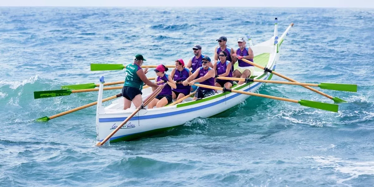 Examples of recreational activities-rowing