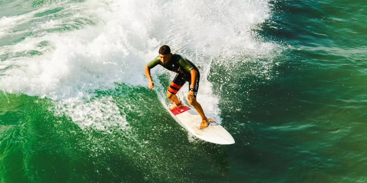 Examples of recreational activities-surfboarding