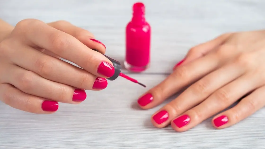 How to make nail polish last long